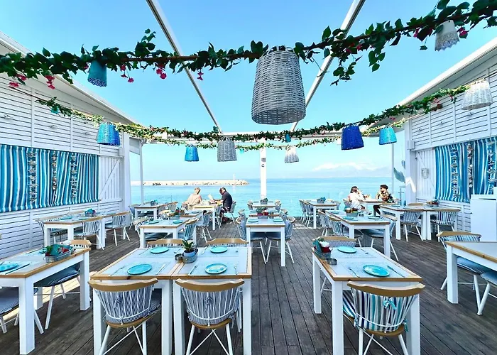 Skipper Beachfront *