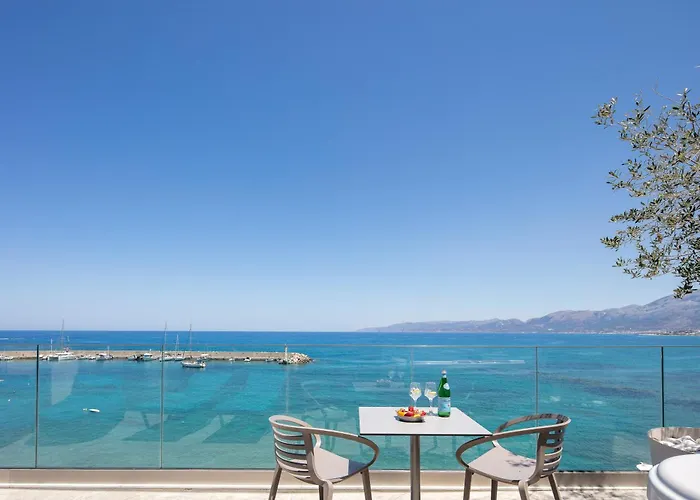 Skipper Beachfront 赫索尼索斯