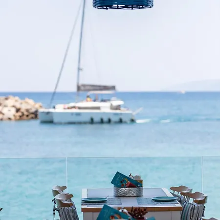 شقة Skipper Beachfront خيرسونِسوس