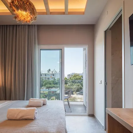 Skipper Beachfront Apartment