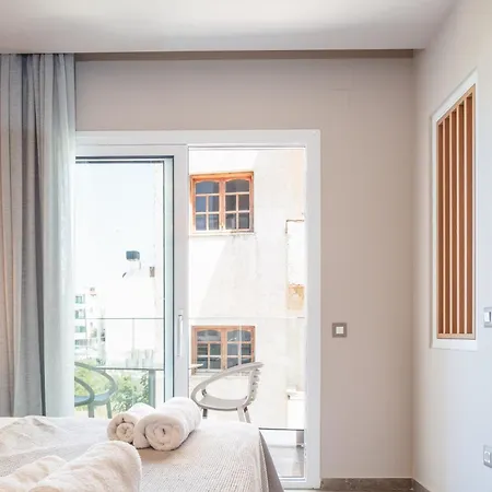 Apartment Skipper Beachfront Hersonissos (Crete)