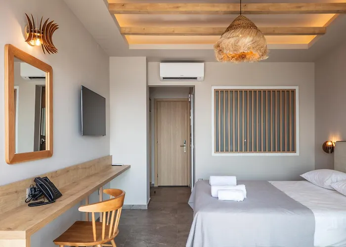 Skipper Beachfront Apartment