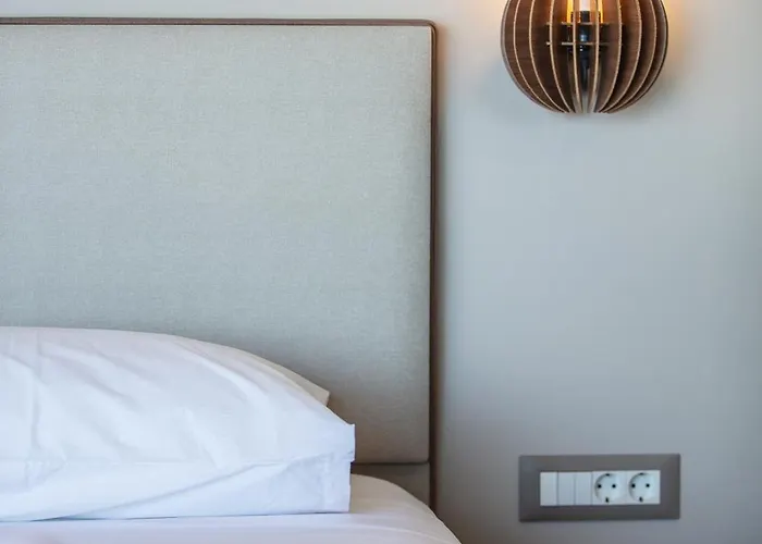 Skipper Beachfront *